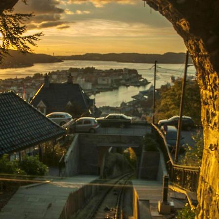 Dinbnb Apartments I 350M To Bryggen I Renovated 2023 I Quiet Top Apart Bergen Exterior photo