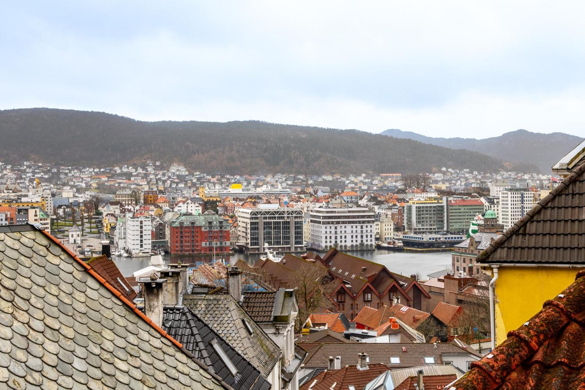 Dinbnb Apartments I 350M To Bryggen I Renovated 2023 I Quiet Top Apart Bergen Exterior photo